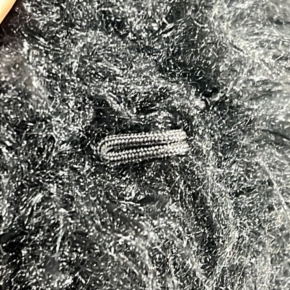 MADDEN GIRL faux fur black vest - Picture 13 of 16